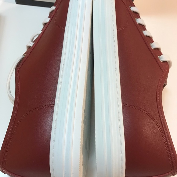 Authentic Gucci sneaker - Picture 3 of 8